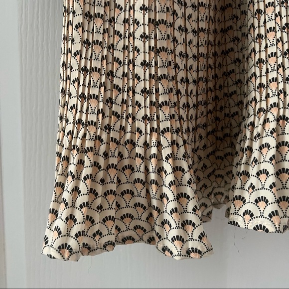 scallop geometric print dress - Picture 7 of 10